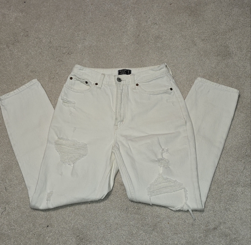 White Abercrombie&Fitch tear holes jeans annie high rise girlfriend sz 25